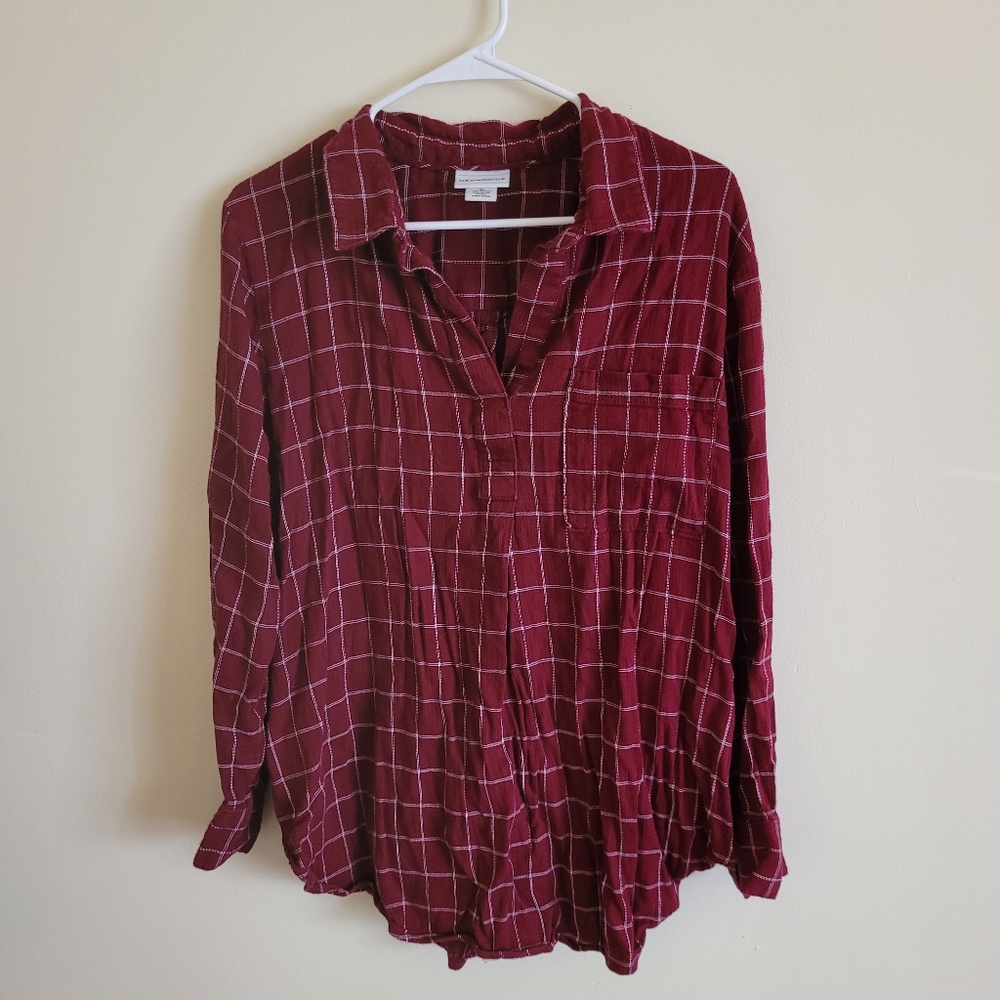 Liz Claiborne long sleeve Top